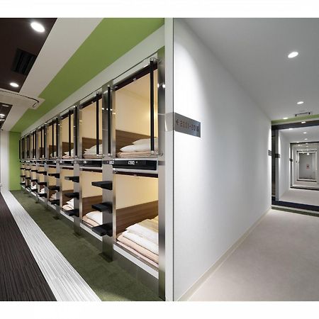 Capsule Hotel J Garden Shin-Osaka Exterior photo